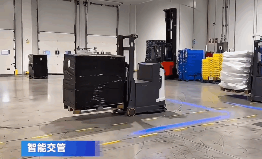 西班牙冷库-平衡重式搬运、堆垛机器人应用案例